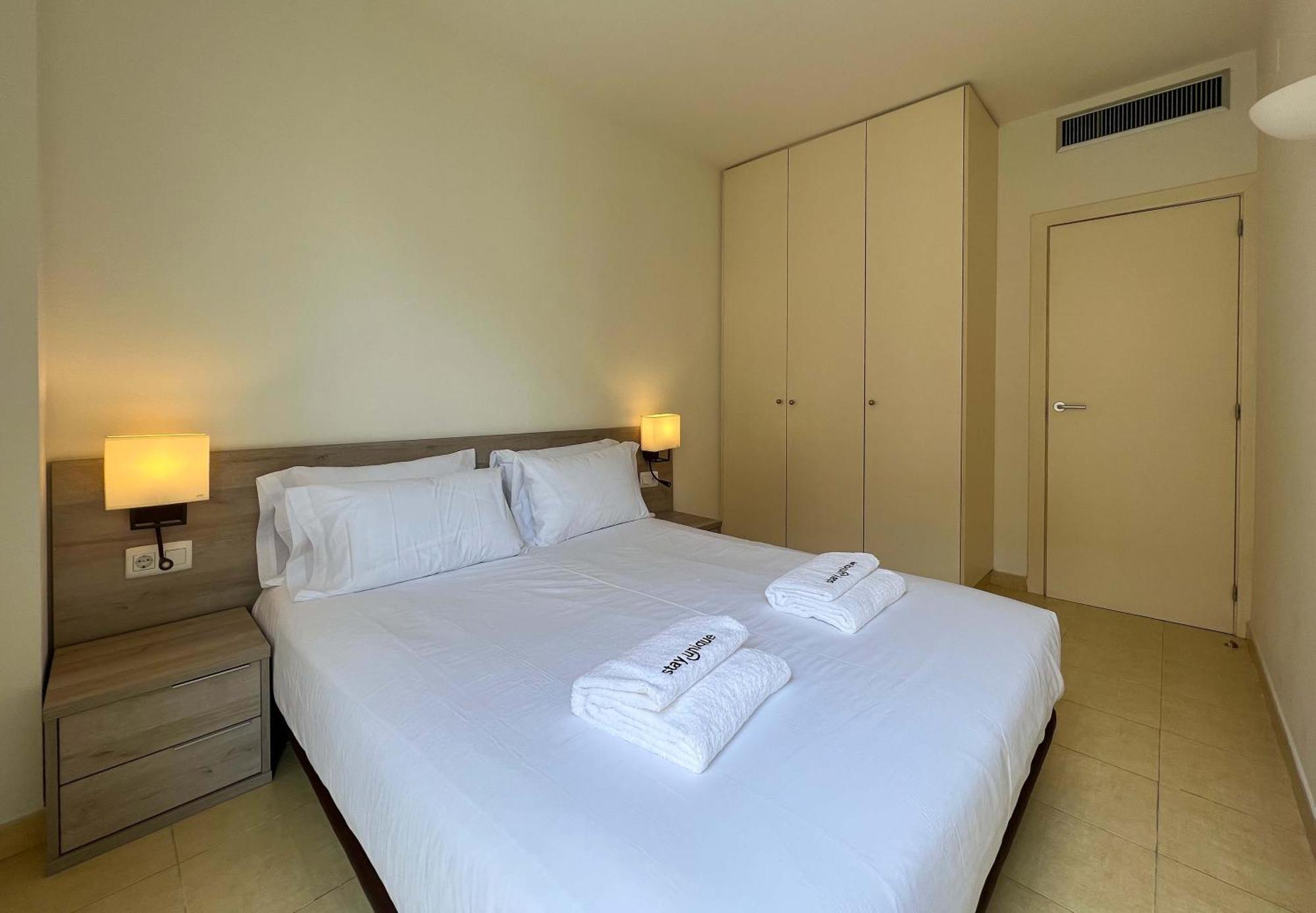 Stay U-Nique Apartments Pau Claris บาร์เซโลนา ภายนอก รูปภาพ