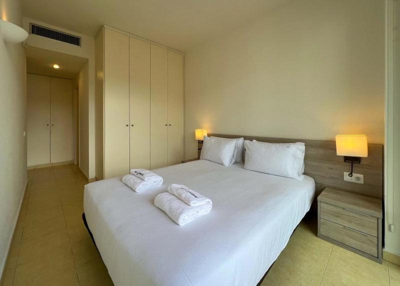 Stay U-Nique Apartments Pau Claris บาร์เซโลนา ภายนอก รูปภาพ