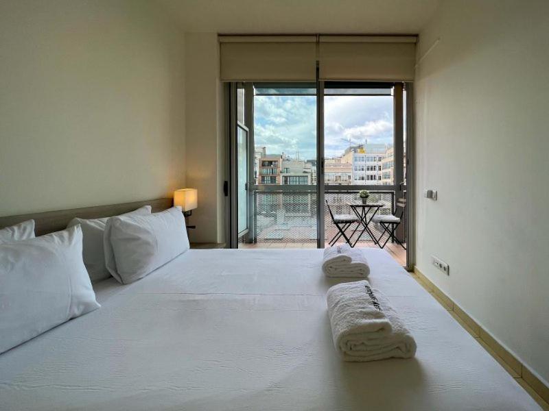 Stay U-Nique Apartments Pau Claris บาร์เซโลนา ภายนอก รูปภาพ