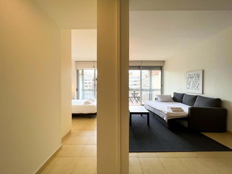 Stay U-Nique Apartments Pau Claris บาร์เซโลนา ภายนอก รูปภาพ