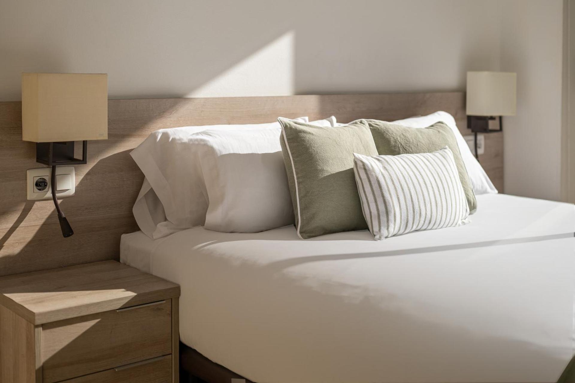 Stay U-Nique Apartments Pau Claris บาร์เซโลนา ภายนอก รูปภาพ
